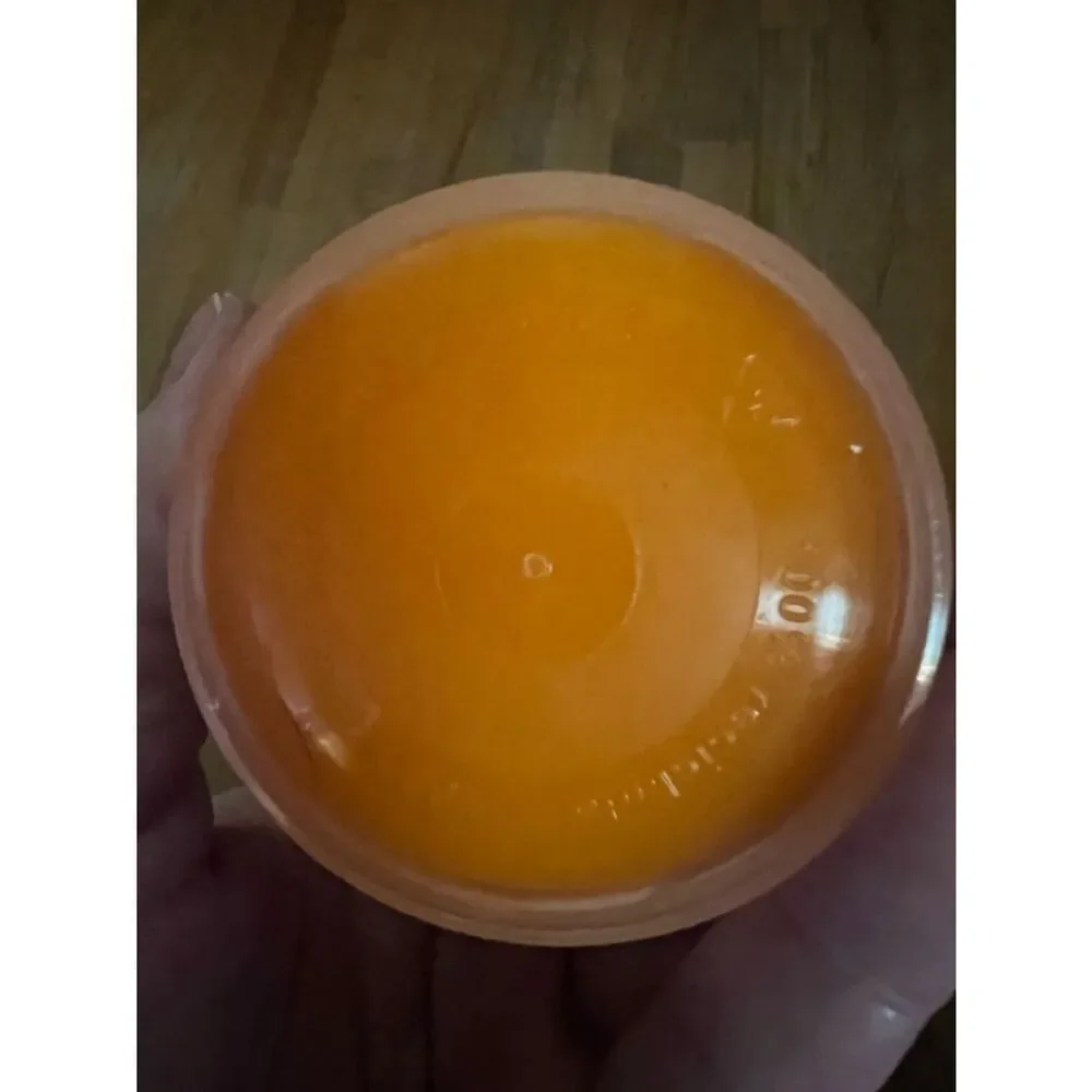 Lush orange body